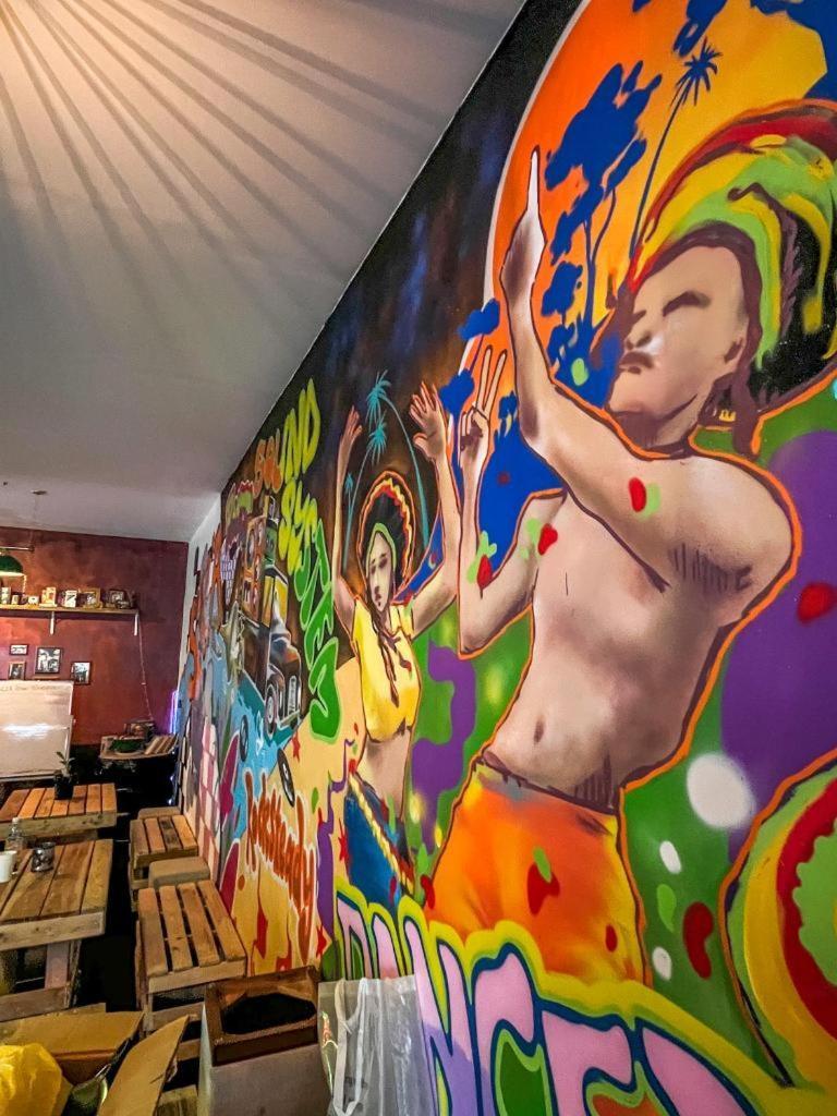 H2 Worldpackers , The Social Hotel Kota Kinabalu Exterior foto